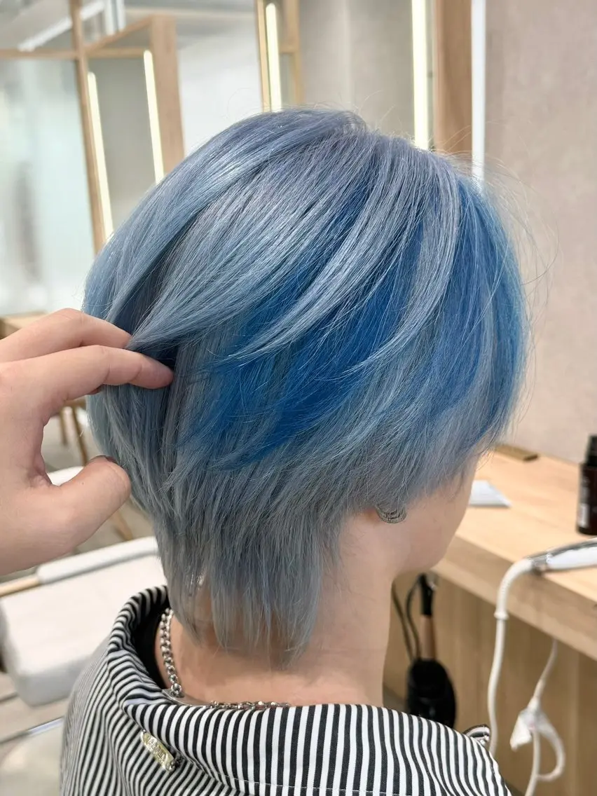 カラー ブルーカラー ヘアカラー トリートメント 《ブリーチ/赤み消し /髪質改善》若松良樹のヘアスタイル