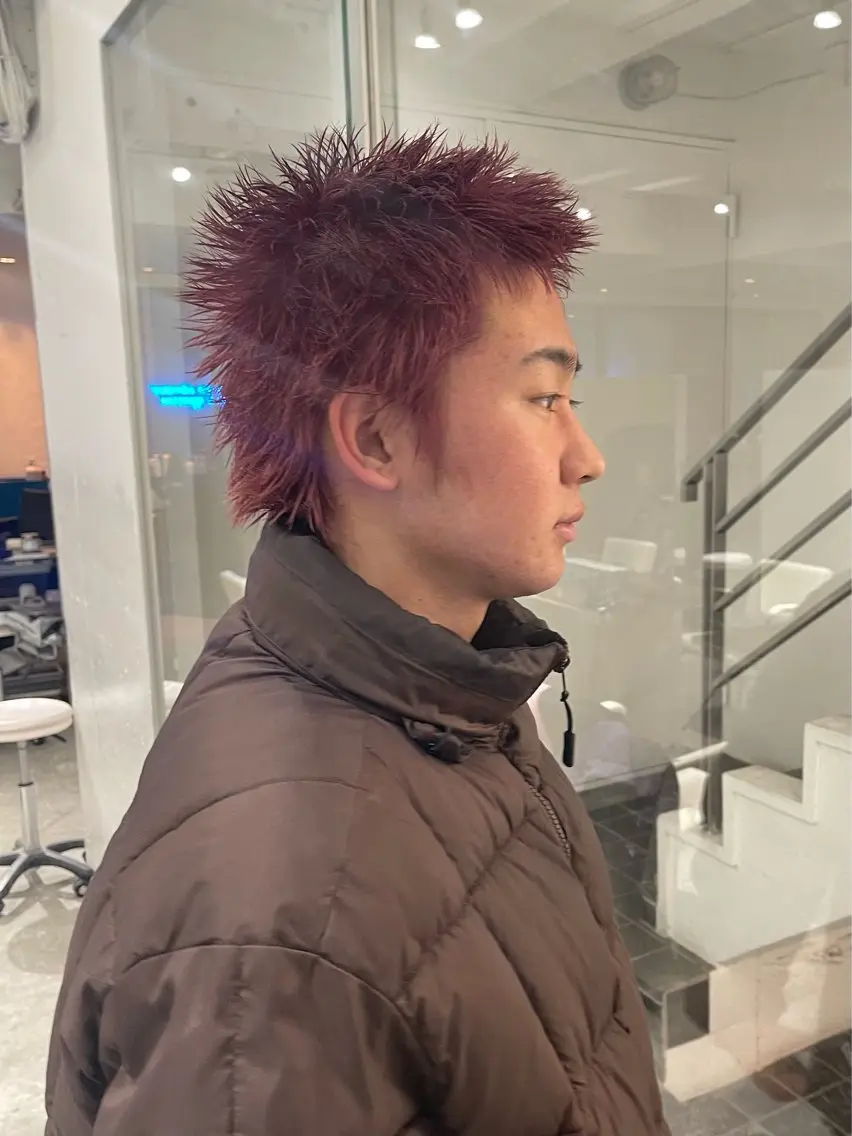 カラー メンズ メンズブリーチ ブリーチ ケアブリーチ ダブルカラー ピンクカラー カット ヘアカラー トリートメント メンズカット パーマ[佐橋]のヘアスタイル