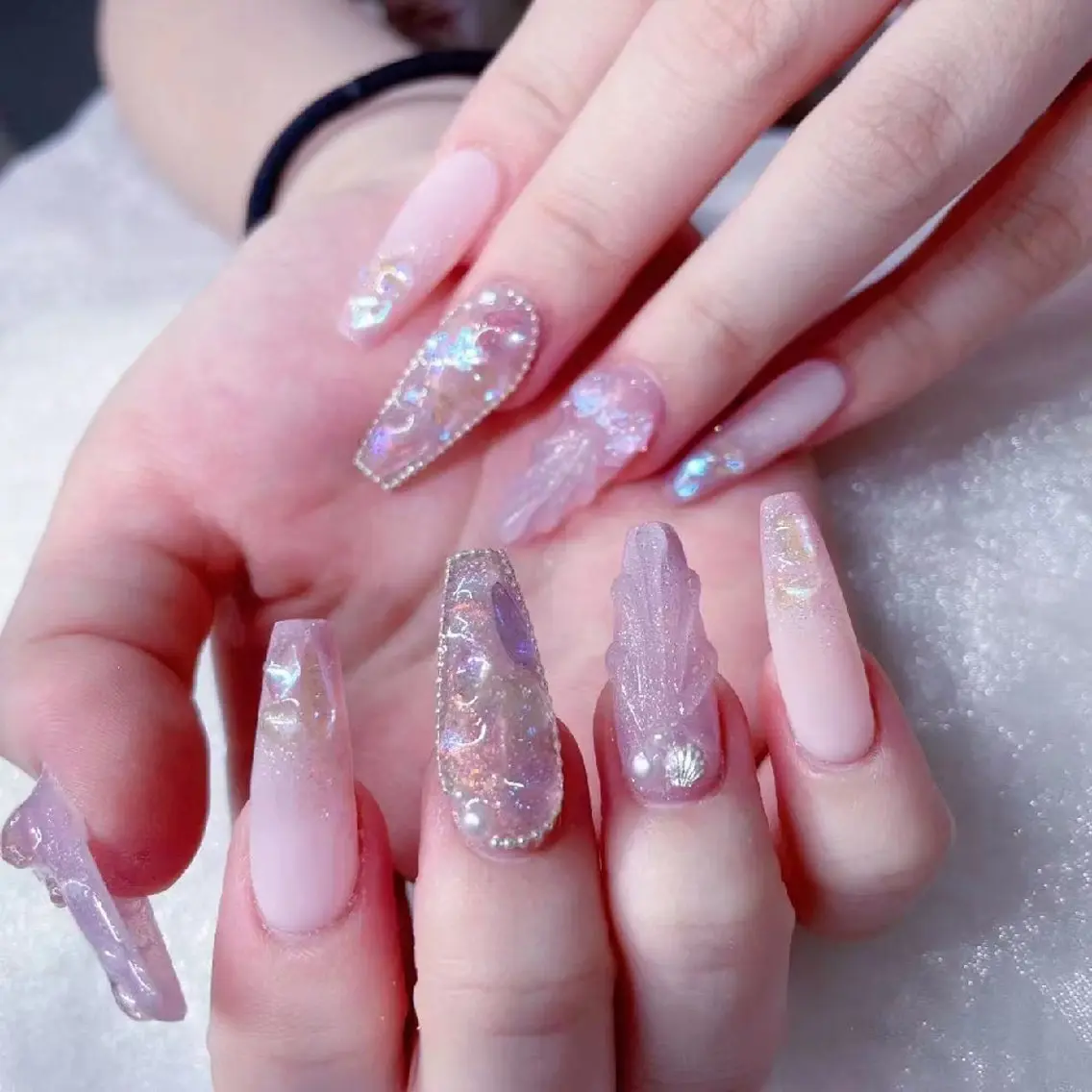 ネイル Queen's ゆなのネイルデザイン