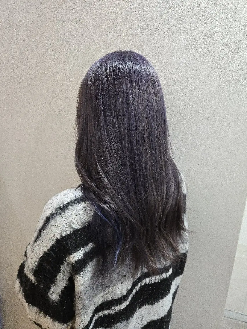 カラー 暖色🍎透明感カラー 🩵小林かりんのヘアスタイル