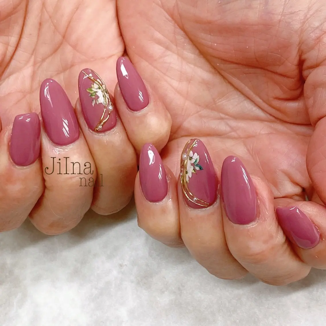 ネイル JiIna nailのネイルデザイン
