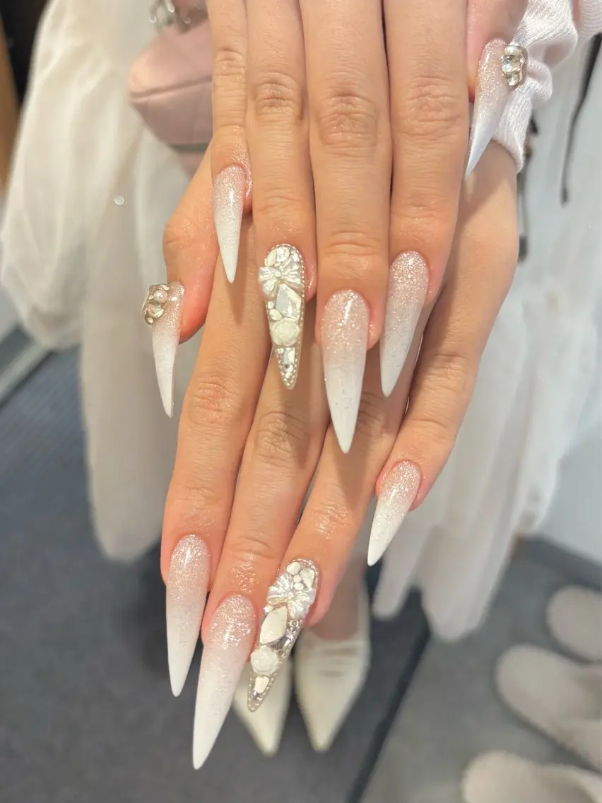 ネイル ロングネイル ハンドネイル NANA RIKOのネイルデザイン