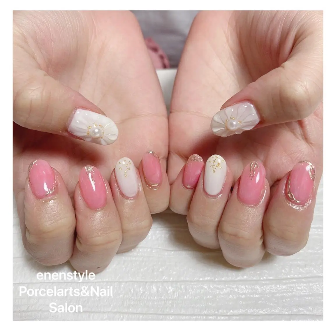 ミディアム ネイル ハンドネイル 🐾enen style 🐾のネイルデザイン