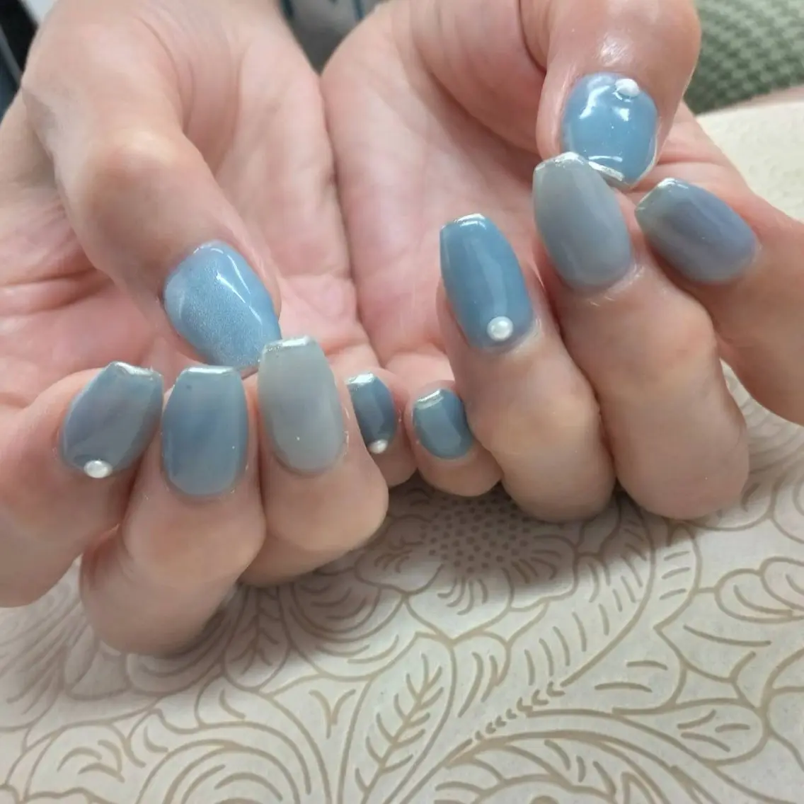 ネイル フラワーネイル precious nail roomのネイルデザイン