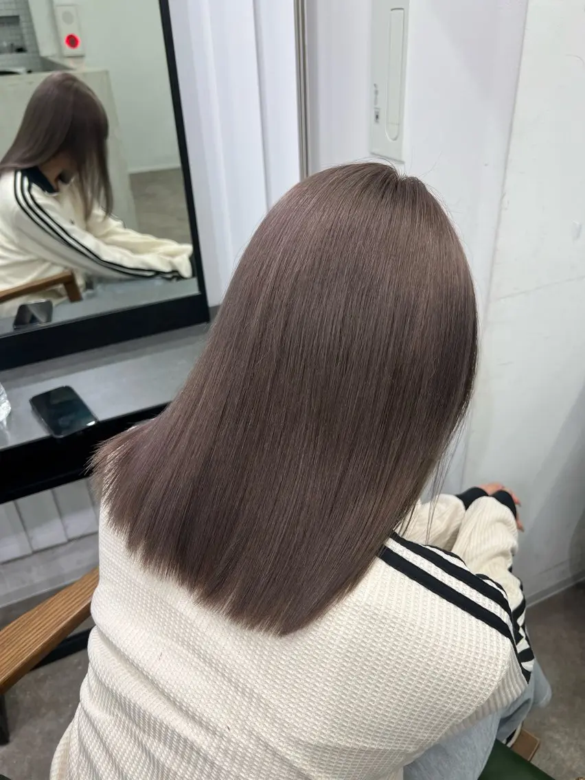 ミディアム カラー 透明感カラー グレージュ ミルクティーグレージュ ヘアカラー 💎ブリーチ特化💎 リタッチ/RYUTOのヘアスタイル