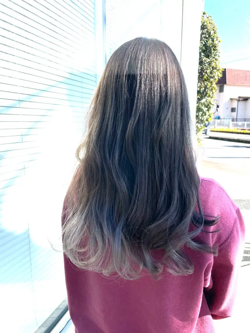 ロング レイヤーカット カット ヘアカラー 🩵YUKO🩵 from...✂️のヘアスタイル