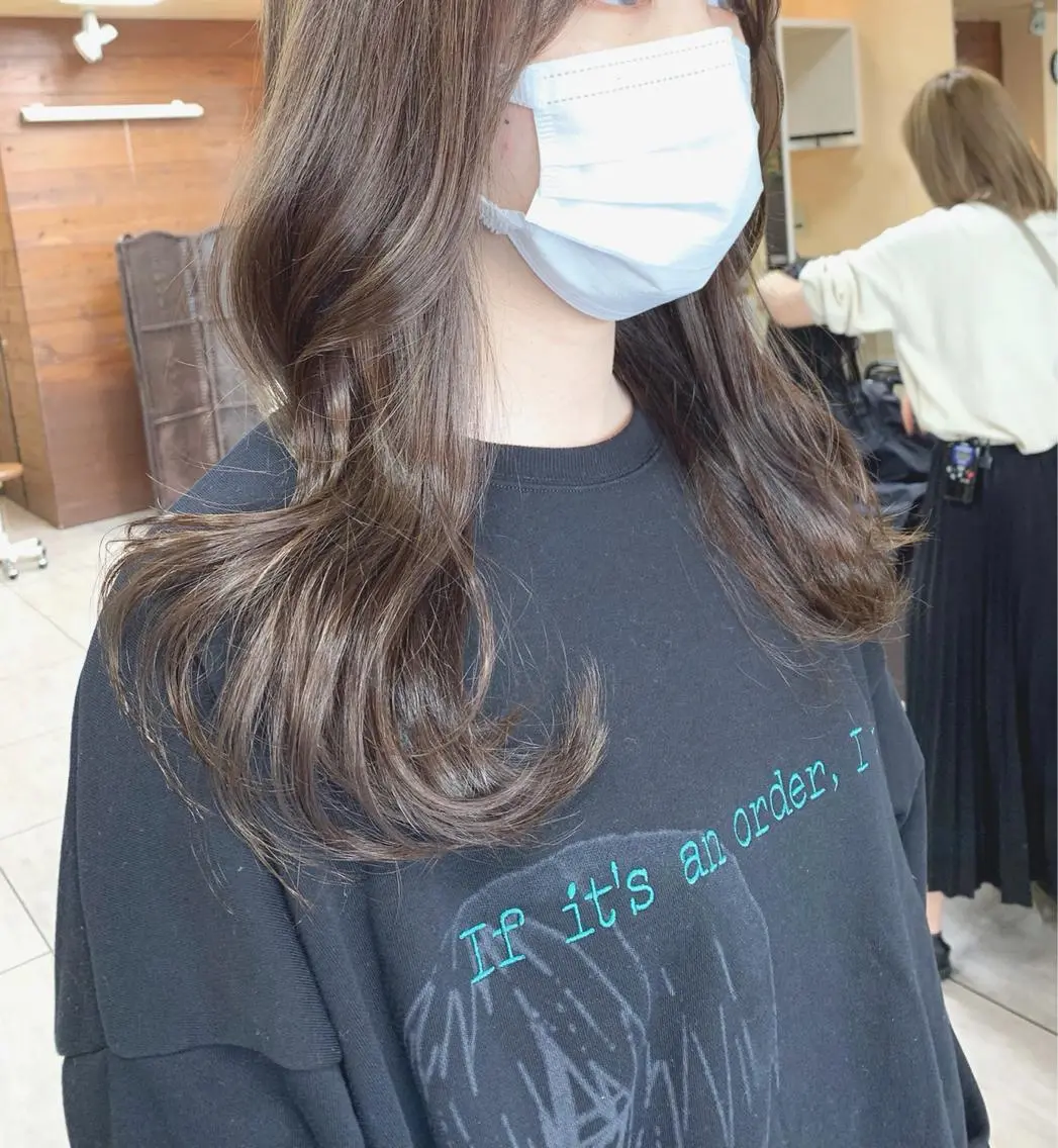 ロング カット レイヤー/艶髪カラー 森本くるみのヘアスタイル