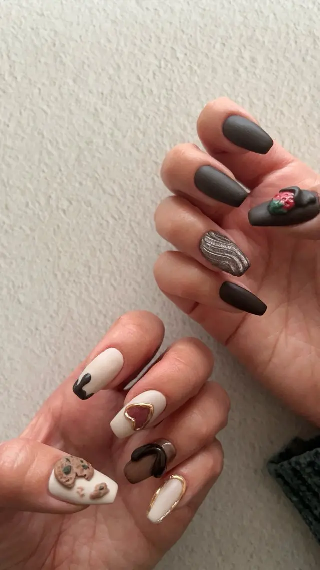 ネイル マットネイル LaVanille 🌵Senkoのネイルデザイン