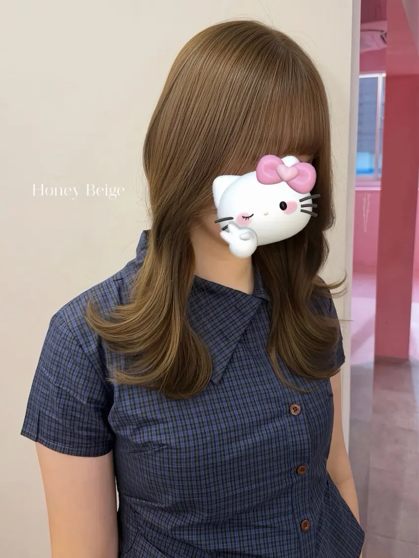 セミロング カラー ベージュカラー ヘーゼル オリーブベージュ ヘアカラー トリートメント 【店長】 Mahiroのヘアスタイル