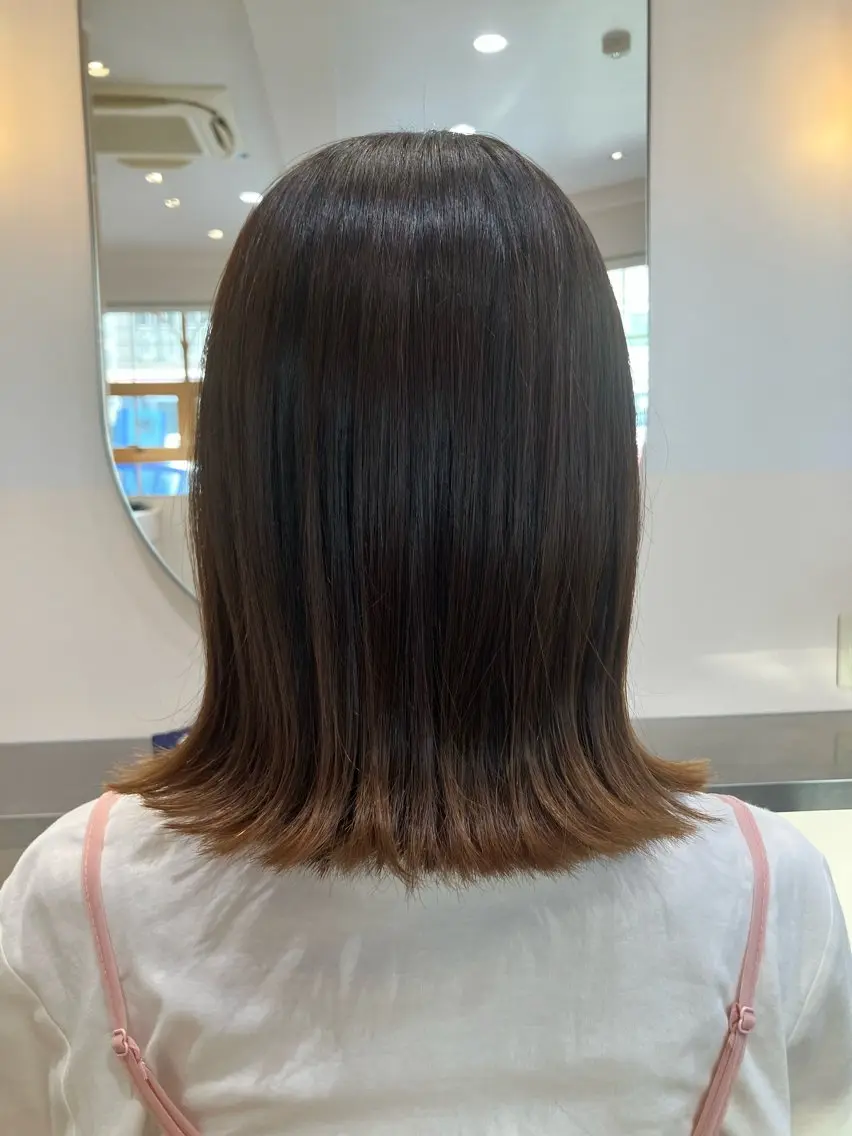 ミディアム 外ハネヘア LARANJE/ かけだまゆのヘアスタイル
