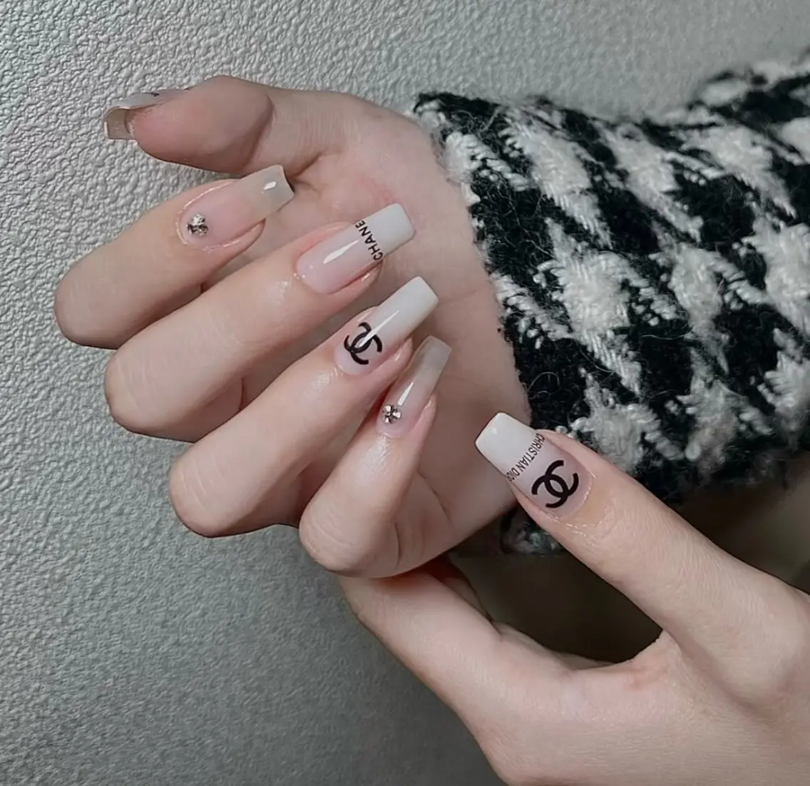 ワンカラー/ラメグラ/パーツつけ放題/シール¥5580の写真