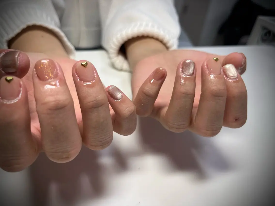 ネイル ジェルネイル ハート マグネットネイル ハンドネイル himitsu kichiのネイルデザイン