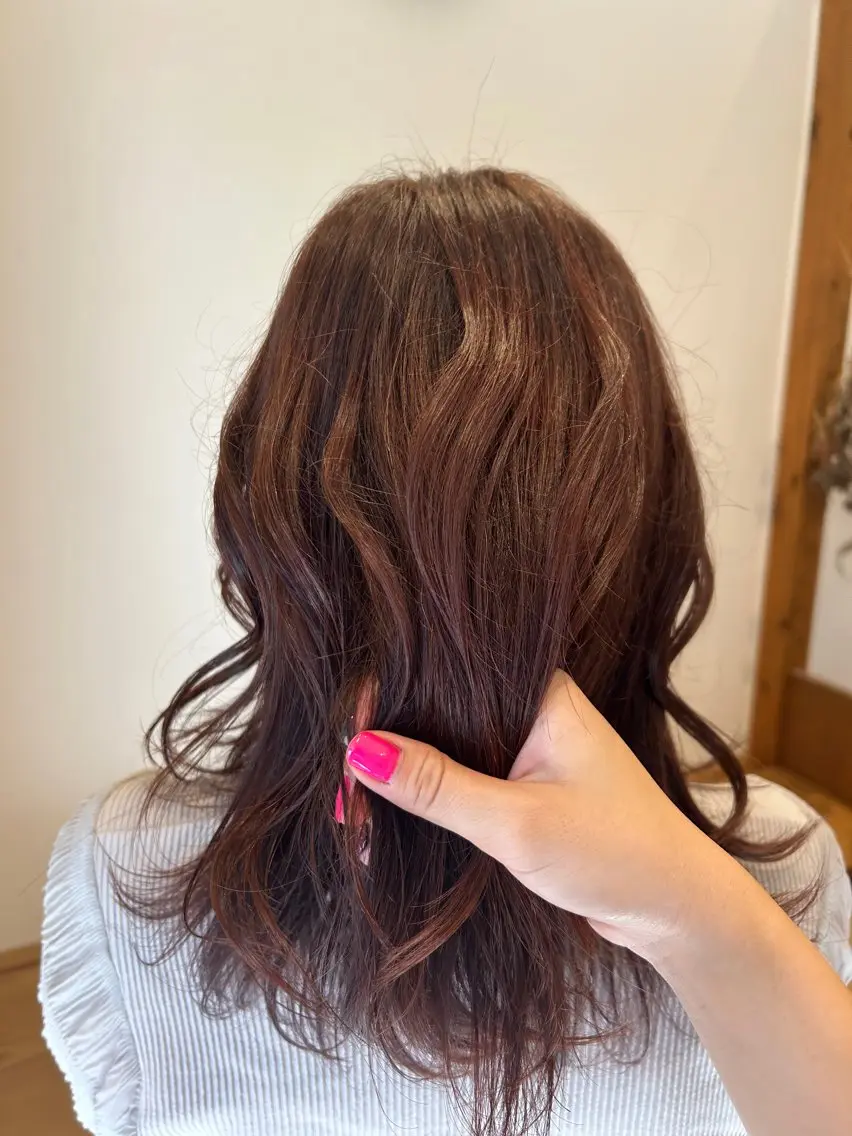 セミロング カラー 🤍江坂 ハヤシアヤナ🤍のヘアスタイル