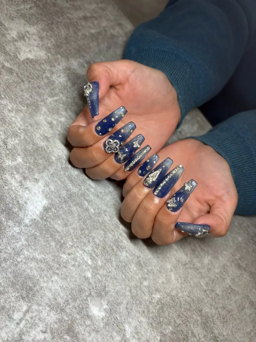 ネイル Cleo  上前津店 🥀REIKAのネイルデザイン