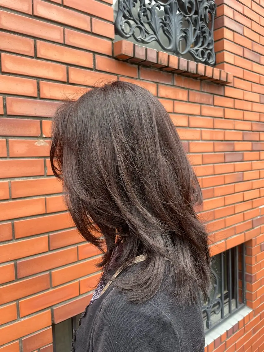 ミディアム カラー 北山 夢菜のヘアスタイル