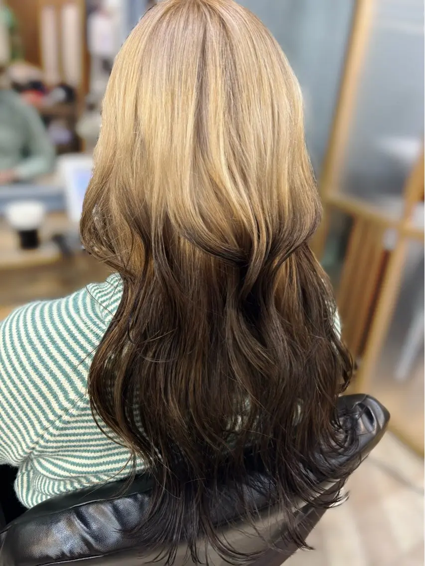 《 ⚠️営業後限定》1ブリーチ＋カラー＋3stepトリートメント¥7,000（デザインも可）の写真