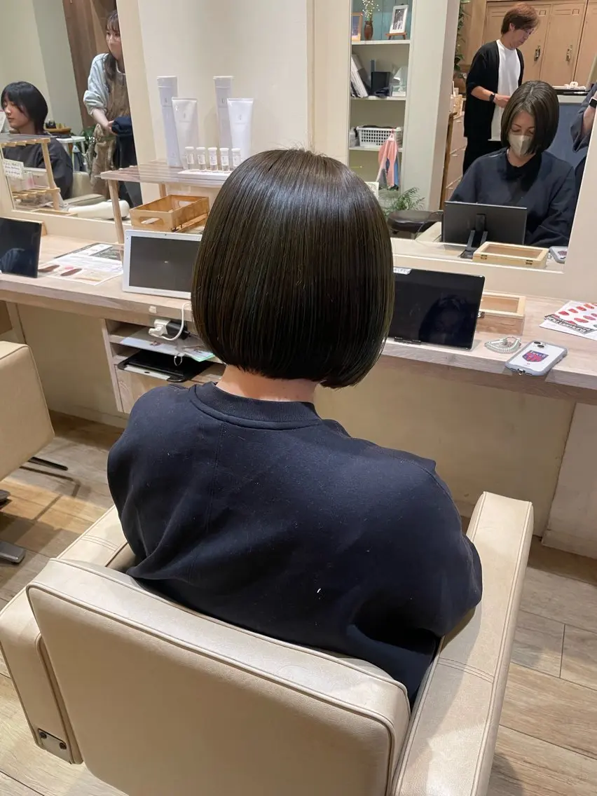ショート カラー オリーブカラー ボブ カット ヘアカラー トリートメント 髪質改善/Bloss om🌷高橋沙衣のヘアスタイル