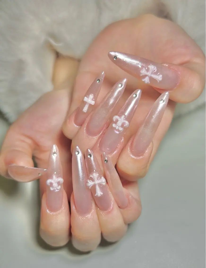 ネイル Liennail 持込デザインやり放題のネイルデザイン