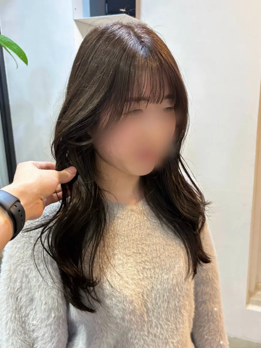 セミロング カラー むねはる /札幌美容師のヘアスタイル