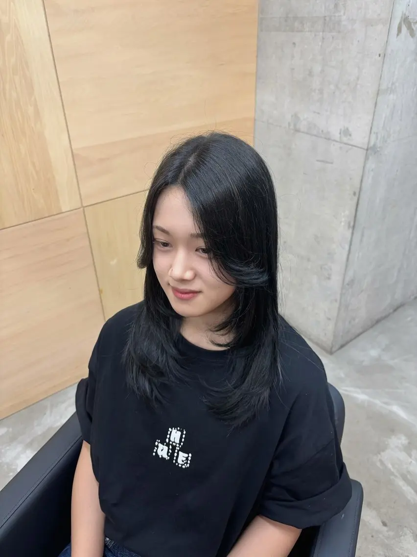 カラー ヘアカラー Robe Nozomuのヘアスタイル