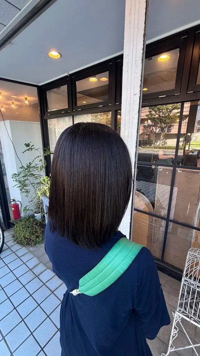 ミディアム カラー 角田 癒音のヘアスタイル