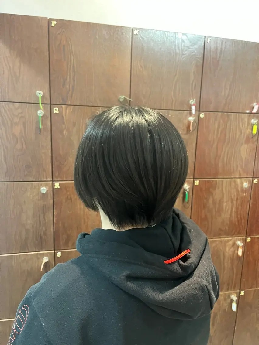 ショート ショートレイヤー レイヤーカット ショートヘア 🐣無料カット🐣 こばやし なおのヘアスタイル
