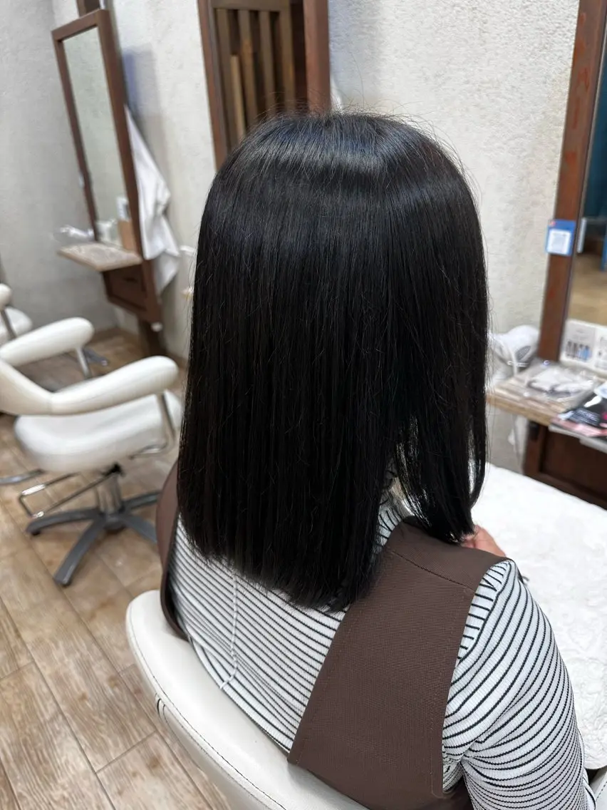 ミディアム カット トリートメント 阿部 美咲のヘアスタイル