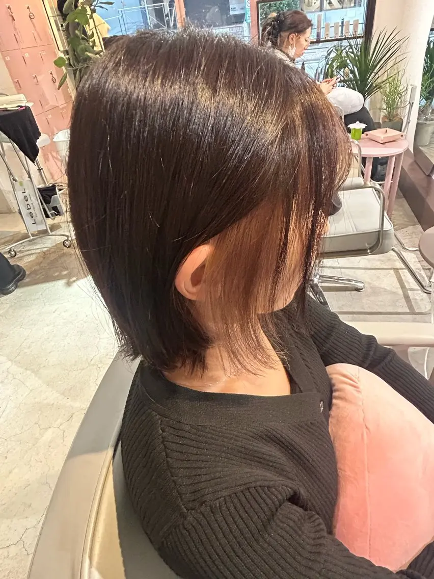 ショート カラー インナーカラー うる艶髪💛ྀི/ハ イトーン🌻/リンカのヘアスタイル