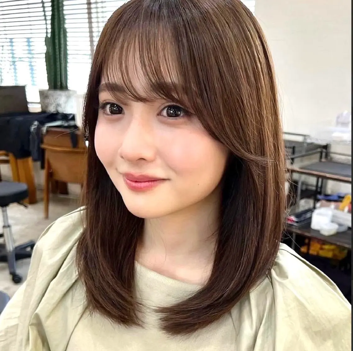 長さ5センチ以上整えカット(レイヤー❌ミディアム限定⚠️)✂️+内部補修トリートメント🫧の写真