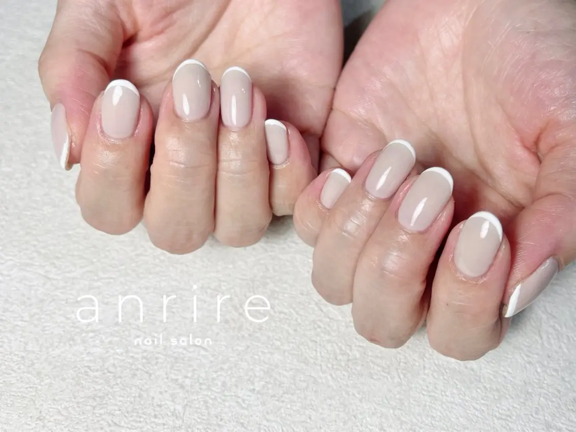 ネイル フレンチネイル ジェルネイル オフィスネイル パラジェル シンプルネイル ハンドネイル nailsalon anrireのネイルデザイン