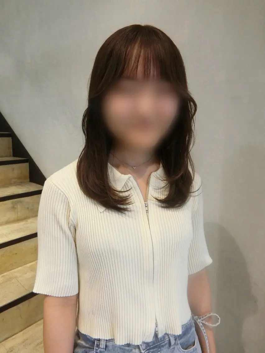 ミディアム レイヤーカット ローレイヤー iroha/ レイヤーカットモデルのヘアスタイル