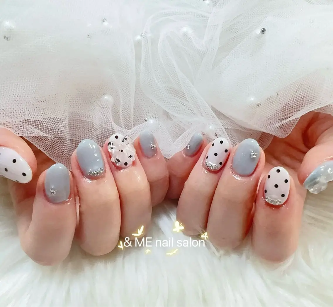 ネイル &ME ネイルサロンのネイルデザイン