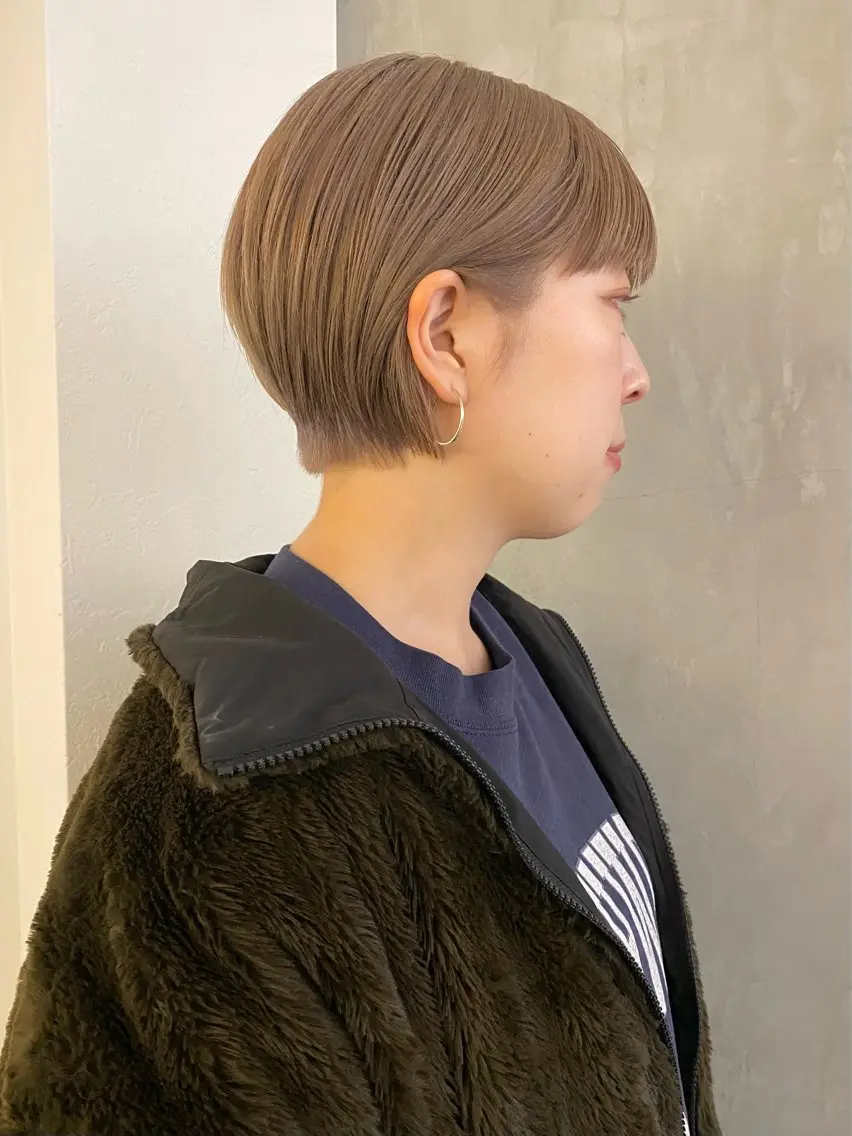 ショート カラー ベージュカラー くびれヘア ショートヘア カット ヘアカラー トリートメント 森貴裕/ベージュ/ パーマ/オリーブのヘアスタイル