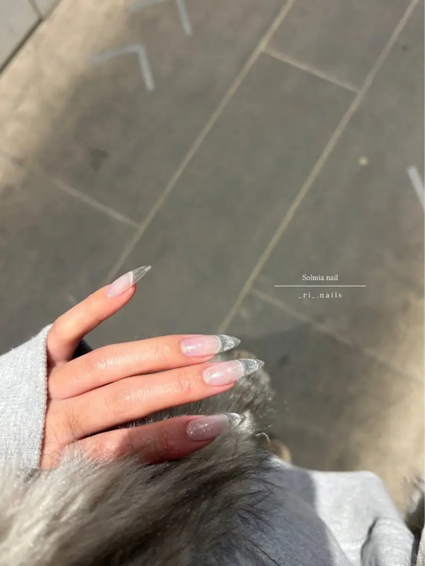 ネイル ハンドネイル . Linaのネイルデザイン