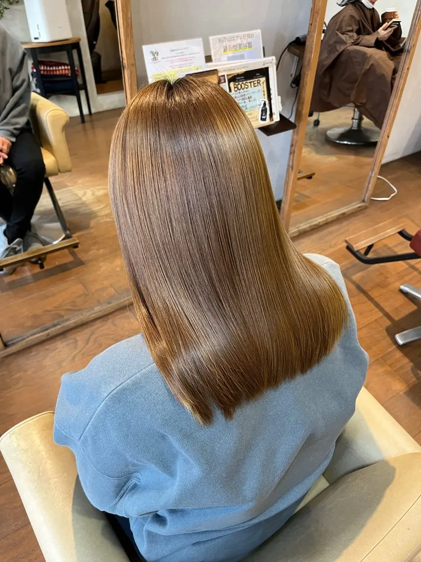 ミディアム カット トリートメント AKALA HAIR 西宮店 Juriのヘアスタイル