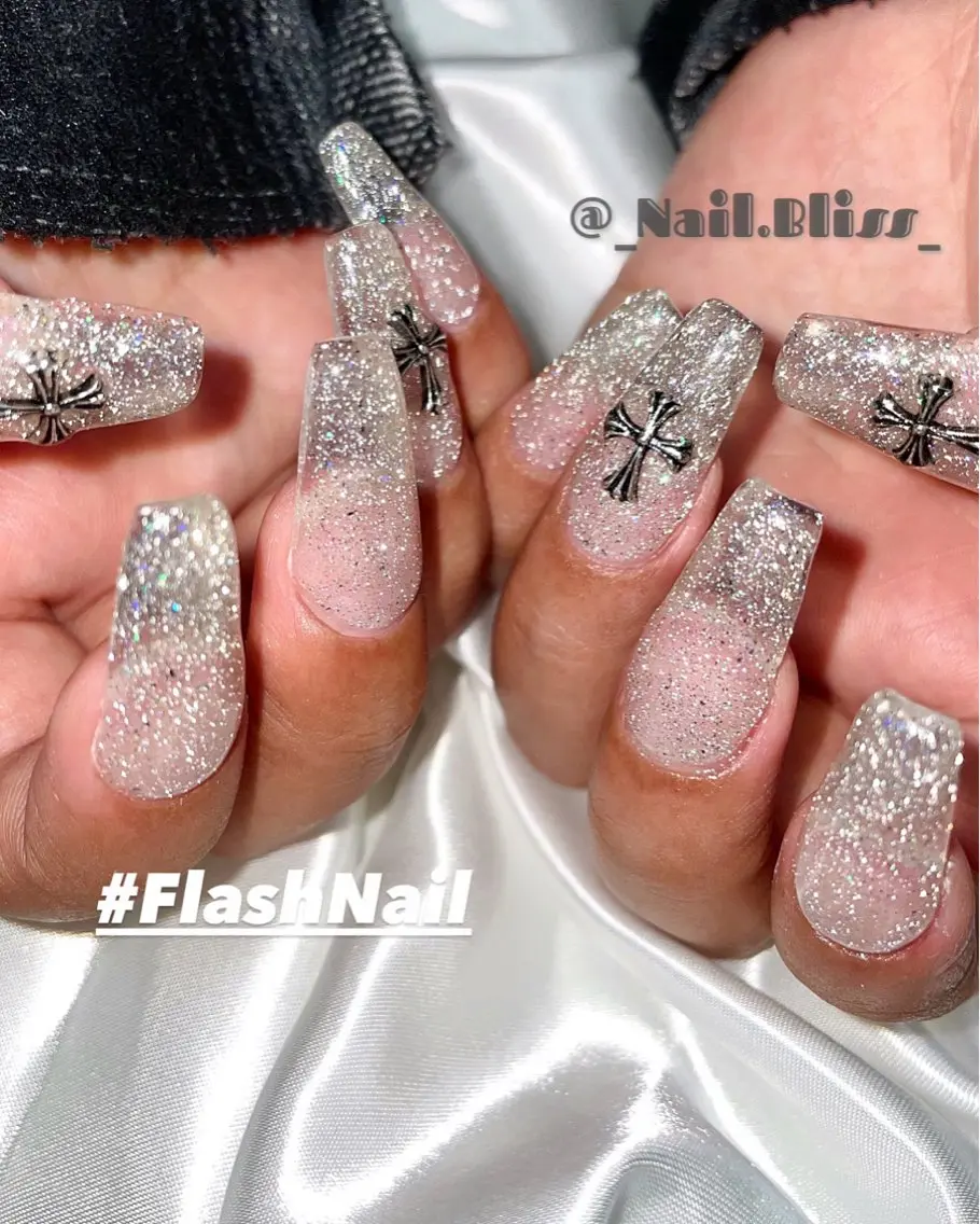 ネイル クリアネイル フラッシュネイル スカルプネイル ハンドネイル NAIL BLISSのネイルデザイン