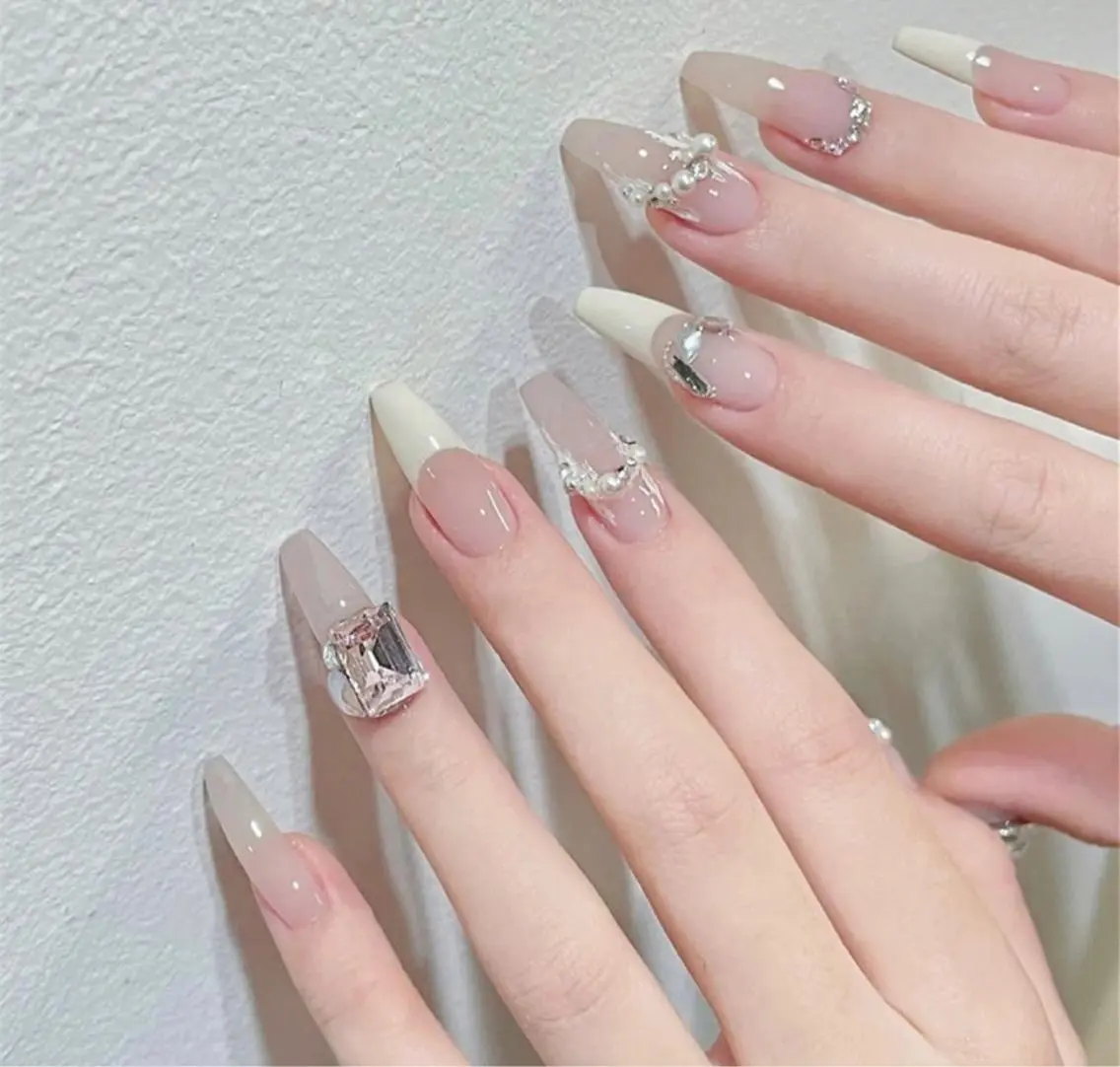 ネイル ハンドネイル M 🌷Nail 長さだし専門店のネイルデザイン