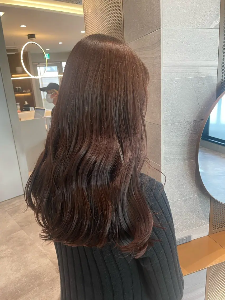 ロング ハイトーン/透明感 yuinaのヘアスタイル