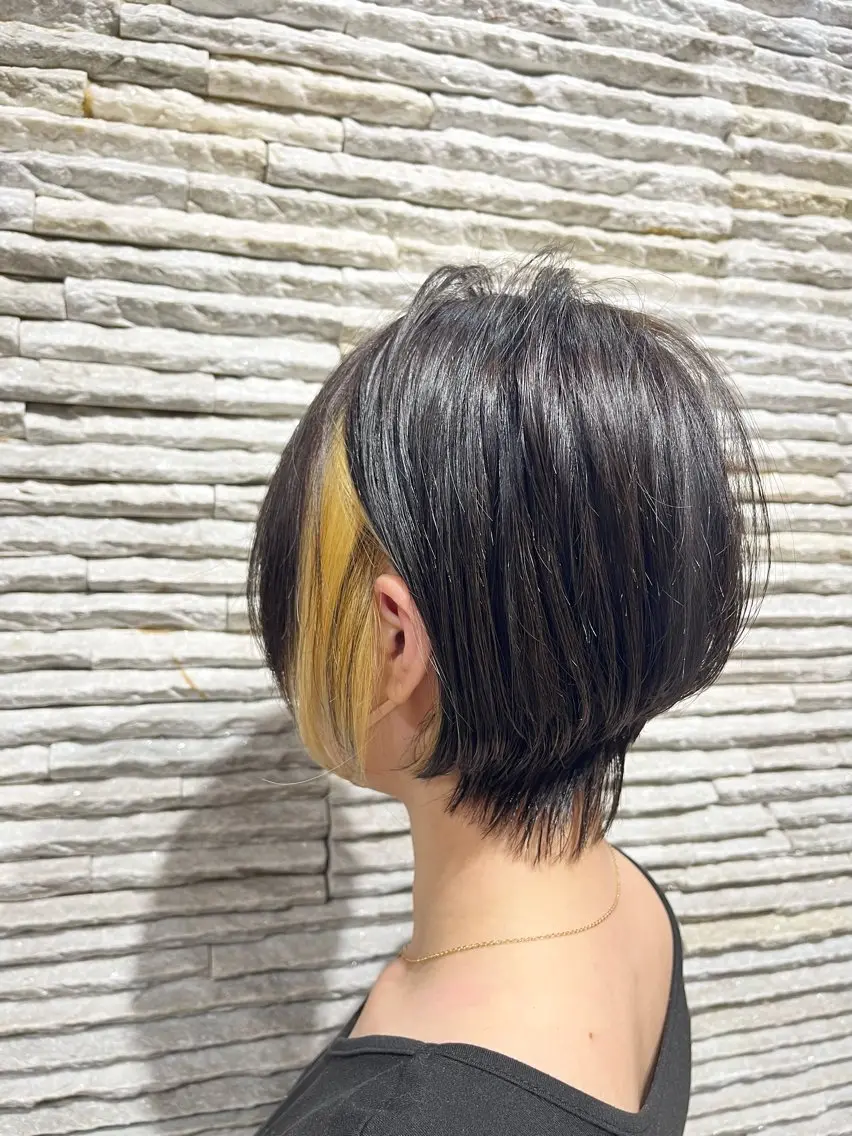 ショート カット ヘアカラー メンズカット デザインカラーのヘアスタイル