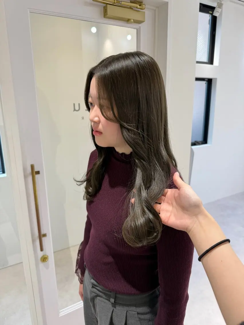 【24歳以下限定】カット＋カラー+トリートメントの写真