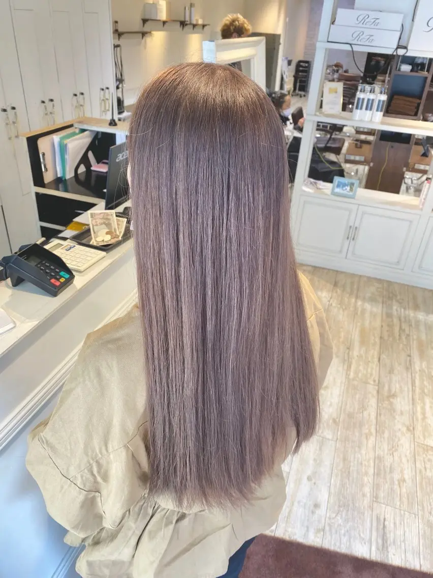 セミロング カット ヘアカラー トリートメント 【ブリーチ特化】 山崎 悠樹のヘアスタイル