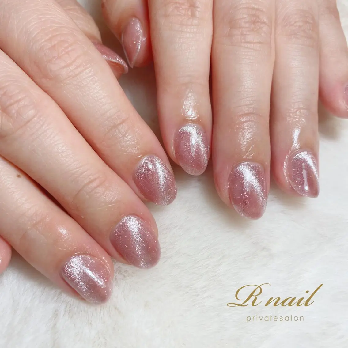 ネイル R nailのネイルデザイン