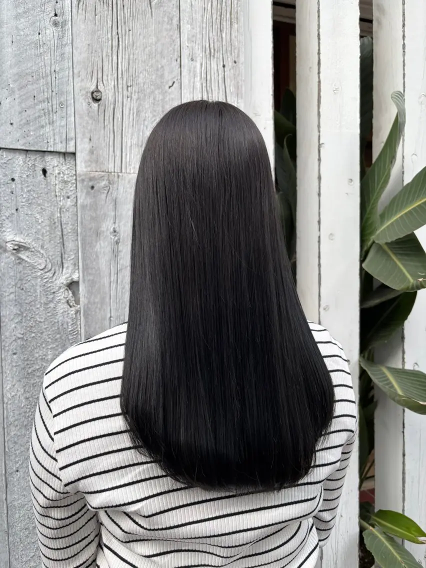 ロング ヘアカラー 若月 七海のヘアスタイル