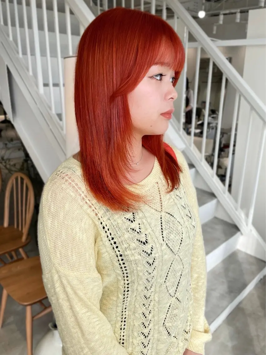 ロング カラー ヘアカラー 林 千聖のヘアスタイル