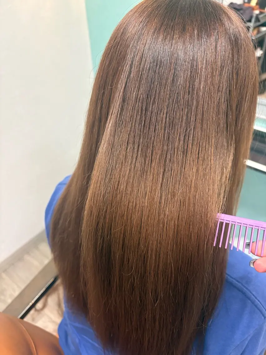 ロング カラー ブラウンカラー ERII /伏見 カットモデル募集中！のヘアスタイル