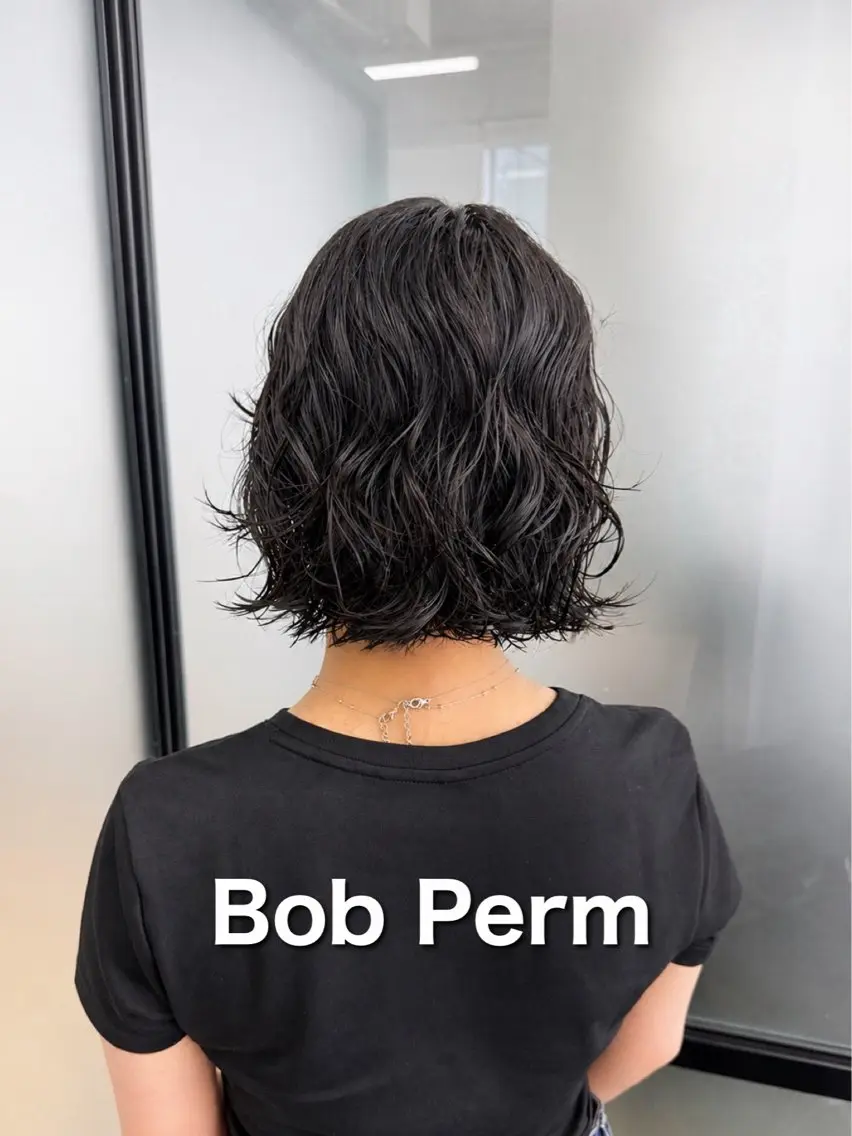 ショート パーマ ボブレイヤー ボブ レイヤーカット カット パーマ ラフなパーマ\暗髪 石川雄麻のヘアスタイル