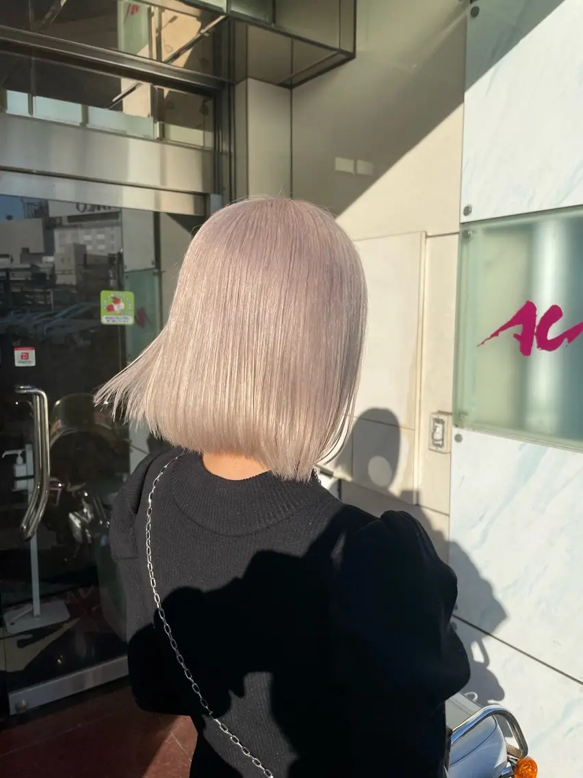 🉐ケアブリーチ+カラー+トリートメント無料¥28050→¥19630の写真
