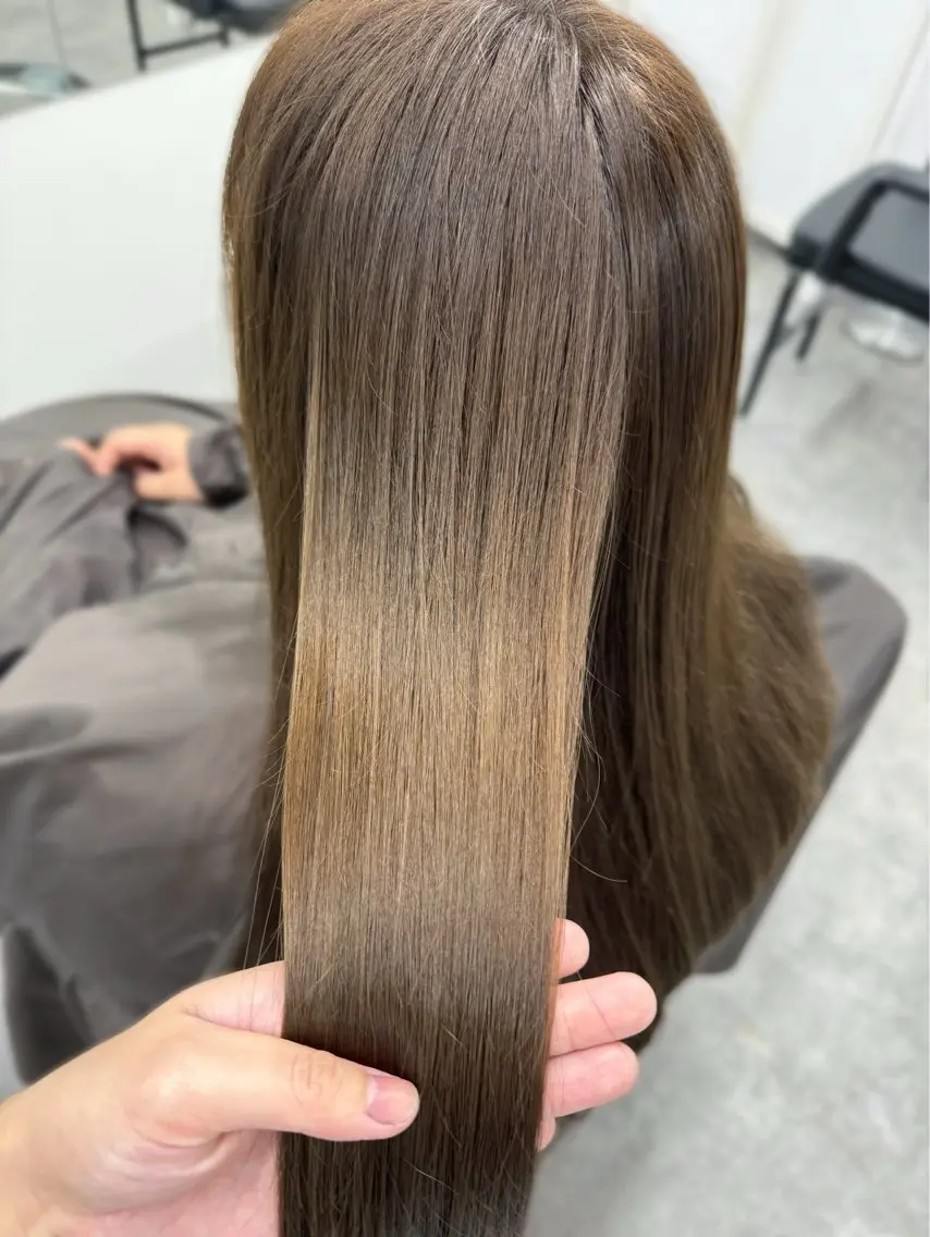 ミディアム 髪質改善 トリートメント 酸熱トリートメント 髪質改善メニュー 長井 美佐子のヘアスタイル