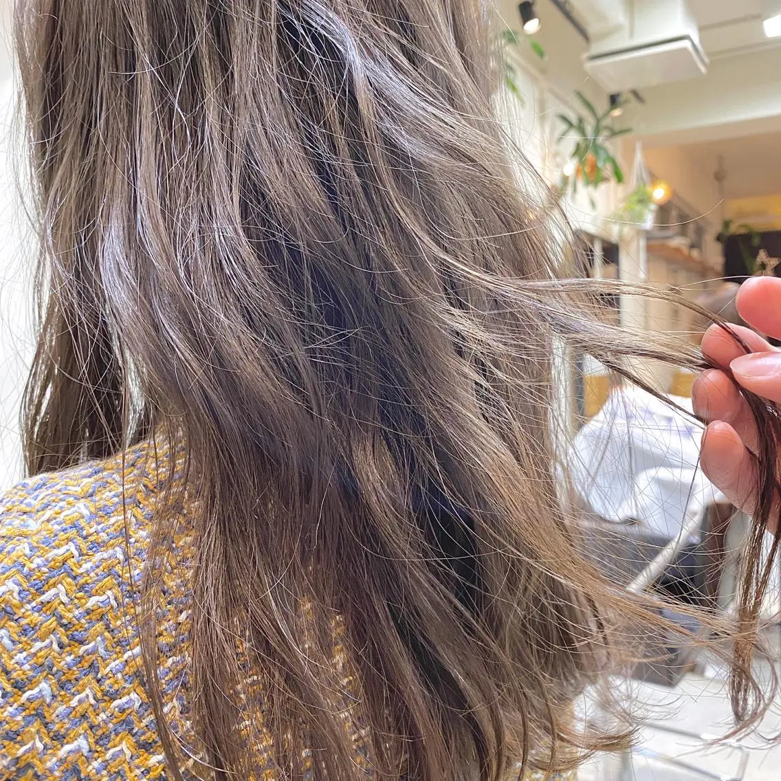 ミディアム カラー ヘアアレンジ カット ヘアカラー トリートメント ヘッドスパ 【ダメージレス施術】 【透明感】北村 拓也のヘアスタイル