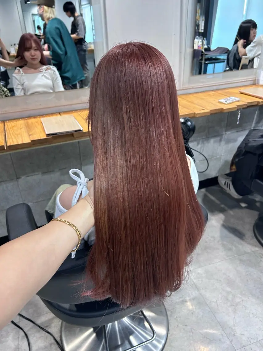 ロング ヘアカラー トリートメント ヘッドスパ レイヤーStyle 🪽菜々実のヘアスタイル